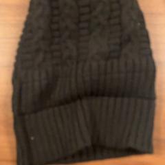 Chapéu Black, como reportado por Pathé Zaandam utilizando o iLost