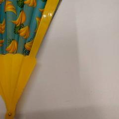 Éventail jaune, a été signalé par IKEA Clermont Ferrand utilisant iLost