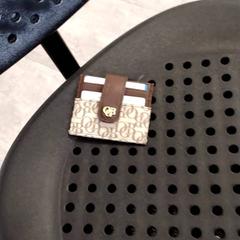 Korthållare Van der zande, rapporterat av Arriva Infoshop Enschede med iLost