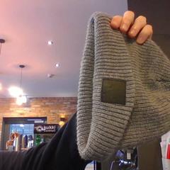 Kapelusz Grey, zgłoszono przez MEININGER Hotel Hamburg City Center przy użyciu iLost