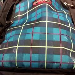 Mochila, segundo informou RET usando iLost