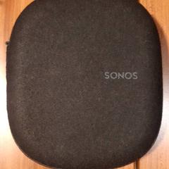 Fejhallgató, amint azt Grand Hotel Amrath Kurhaus az iLost segítségével jelentette.