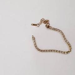 Sieraden - armband, jak nahlášeno Centraal magazijn pomocí iLost