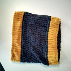 Nyaktáska DE COU, amint azt Twisto az iLost segítségével jelentette.