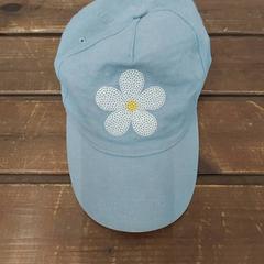 キャップ Bleue ciel avec fleur がiLostで IKEA Rennes - Pacé によって報告されました