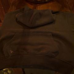 Maglione, come riportato da Café Leentje utilizzando iLost