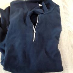 Sweater Donkerblauw, as reported by EBS Tramplein using iLost