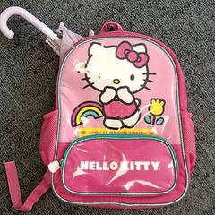 Mochila Hallo kitty, como reportado por Breng Nijmegen utilizando o iLost