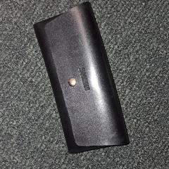 Estuche para lentes de sol, segundo informou Breda University of Applied Sciences Mgr. Hopmansstraat usando iLost