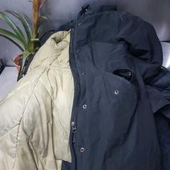 Zwarte parka, zoals gemeld door De Heeren van Aemstel met iLost