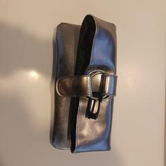 Tasjes Zilver metallic, zgłoszono przez RAI Amsterdam przy użyciu iLost