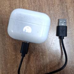 Oortjesdoosje, zgłoszono przez Qbuzz DMG przy użyciu iLost