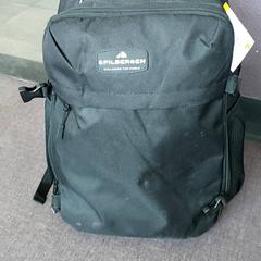 Sac à dos Zwart, a été signalé par Regio Oost-Vlaanderen utilisant iLost