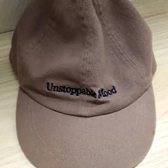 캡 Beige, iLost를 사용하여 IKEA Breda에 보고됨