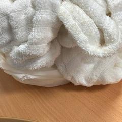 Baderomsartikler, som rapportert av Sheraton Brussels Airport Hotel ved bruk av iLost