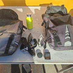 Twee fietstassen met inhoud a été signalé sur iLost