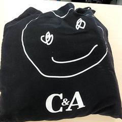 体操着袋 がiLostで Centraal magazijn によって報告されました