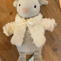 ぬいぐるみ Peluche rat がiLostで MEININGER Hotel Marseille Centre la Joliette によって報告されました