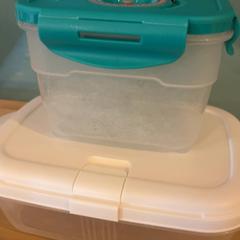 Box, ako bolo nahlásené Familie Resort Molenwaard pomocou iLost