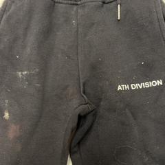 Trousers, as reported by Het Amsterdamse Winterparadijs using iLost