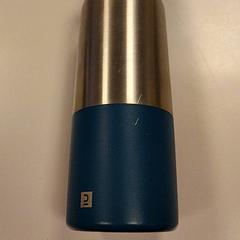 Vattenflaska, rapporterat av Vrije Universiteit Amsterdam med iLost