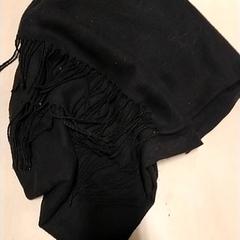 Szalik Black, zgłoszono przez IKEA Zwolle przy użyciu iLost