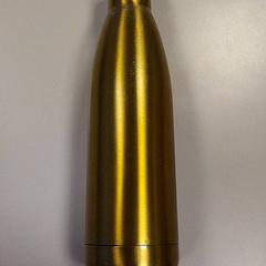 Bouteille d'eau, a été signalé par Vrije Universiteit Amsterdam utilisant iLost