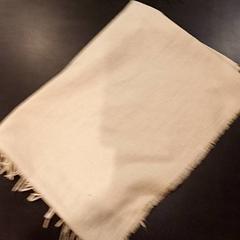 Szal, zgłoszono przez Padualaan 97 przy użyciu iLost