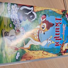 Hainbat - Videocassette Bambi, gisa salatu by Centraal magazijn iLost erabiliz