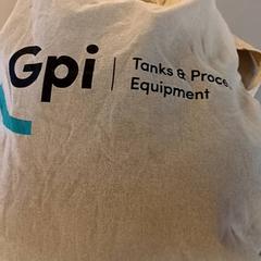 حقائب حمل وحقائب اليد، كما تم الإبلاغ عنه بواسطة Padualaan 99 عبر iLost