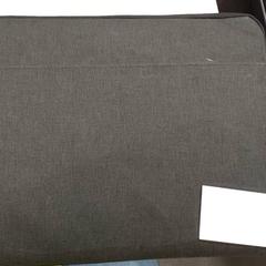 Brašna na notebook Nwokeocha, jak nahlášeno Regio Limburg - Leuven pomocí iLost