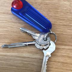 Sleutelbos Blauwe sleutelhanger, zoals gemeld door Gemeente Alkmaar met iLost