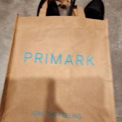 Tasje schoenen, jak nahlášeno Qbuzz DMG pomocí iLost