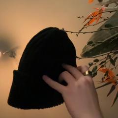 Beanie Zwart wol, gemeldet von Regio Limburg - Leuven über iLost