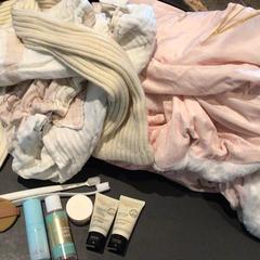 Manta, Xampú, Raspall de dents & Sabatilles, segons ha informat Van der Valk Hotel Amsterdam Zuidas mitjançant iLost