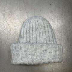 Boné, como reportado por IKEA Linköping utilizando o iLost