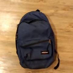 Mochila, ha sido reportado por Arriva Limburg Noord con iLost