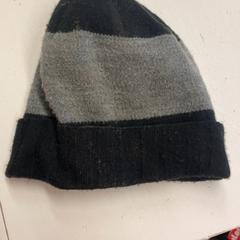Gorro, segundo informou GVB usando iLost