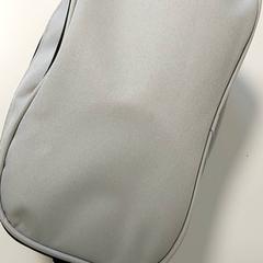 Saco - Toilettas Grijs, como reportado por Regio West-Vlaanderen utilizando o iLost