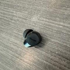 Earpiece philips zwart oordopje, rapporterat av Hotel Apeldoorn med iLost