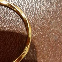 Earring or, as reported by TCL using iLost