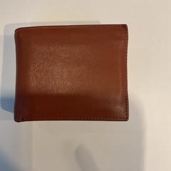 Portefeuille Kelly jh, a été signalé par Gemeente Amsterdam - Bureau Gevonden Voorwerpen utilisant iLost