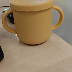 Verre bebe Moutarde, come riportato da IKEA Toulouse utilizzando iLost