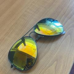 サングラス がiLostで Arriva Achterhoek-Rivierenland によって報告されました