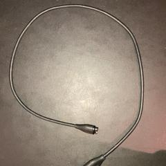 Cabo kabel, como reportado por Van der Valk Hotel Heerlen utilizando o iLost