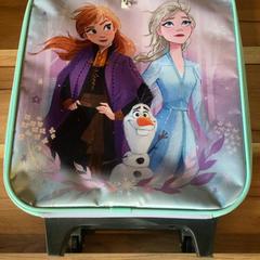 Koffer Paars Frozen, zoals gemeld door Attractie- & Vakantiepark Slagharen met iLost