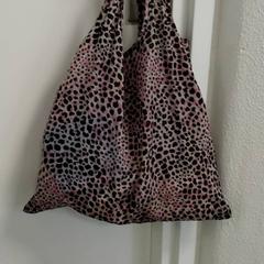 Bolsa Print, ha sido reportado por Arriva Infoshop Enschede con iLost