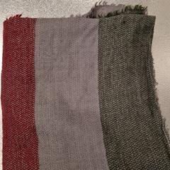 Shawl šal, as reported by IKEA Bratislava using iLost