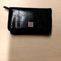 Kartenhalter, gemeldet von RET über iLost