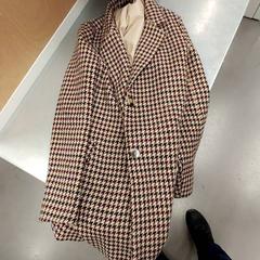 Klær & Frakk Marron, som rapportert av IKEA Orléans - Ardon ved bruk av iLost